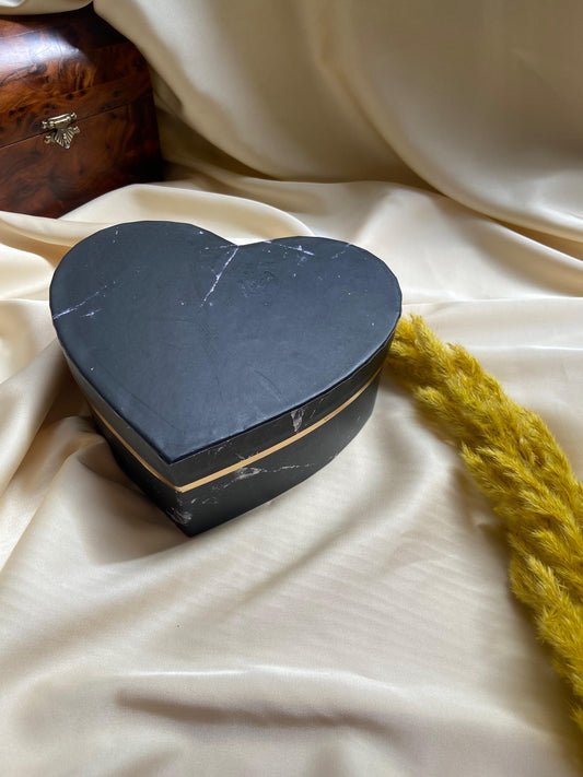 Cadeaux personnalisés : Boite cadeaux coeur noir